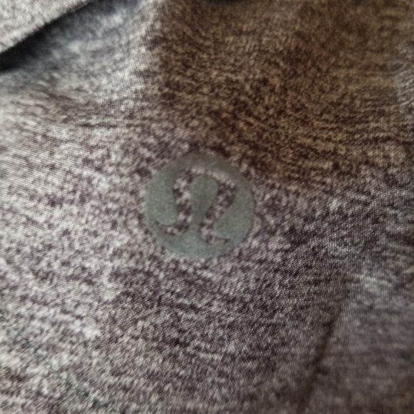 Lululemon Speed Up Short 2.5" Size 6 Athletic Running Shorts - Picture 6 of 9